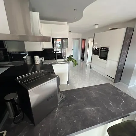 Apartment Cosic *